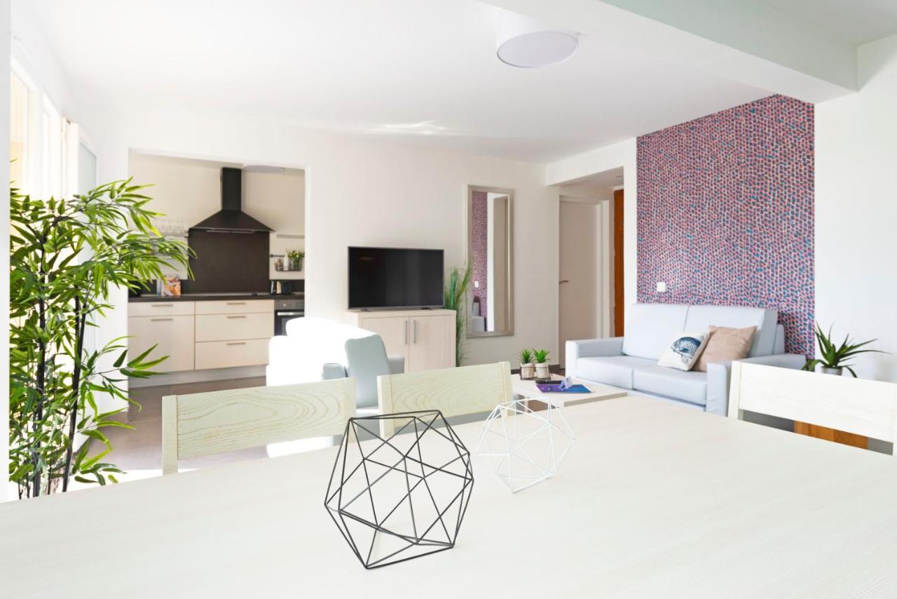 Select'Sohome - La Fossette - Appartement Pour 6 Personnes Avec Terrasse !- Fos-02 Le Lavandou Eksteriør bilde